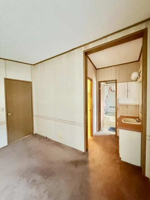 54223 Garrett Dowagiac, MI 49047