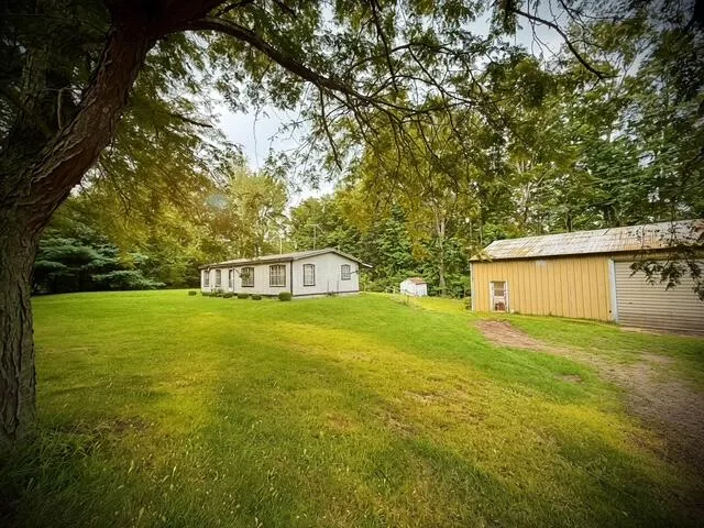54223 Garrett Dowagiac, MI 49047