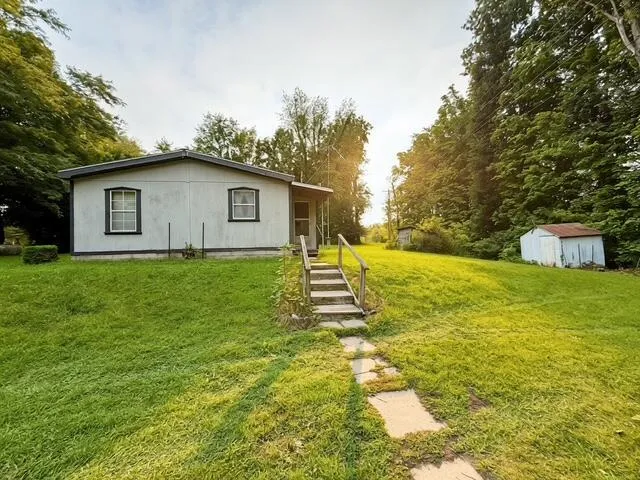 54223 Garrett Dowagiac, MI 49047