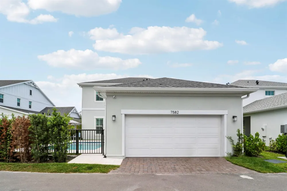 7582 SW Hosford Street Palm City, FL 34990