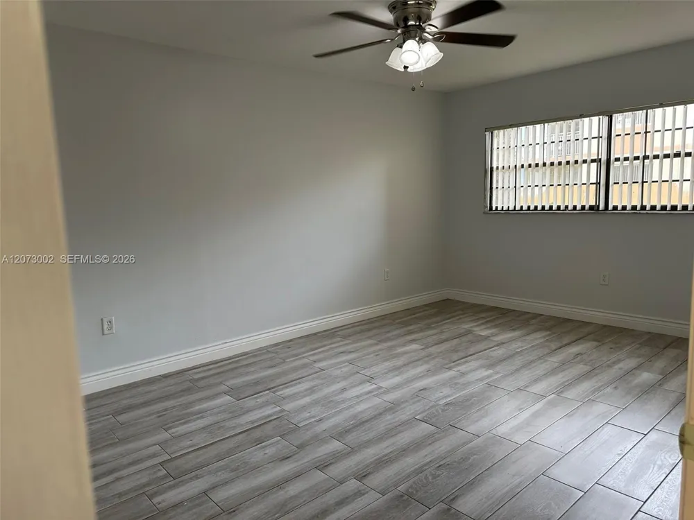 18875 NW 62nd Ave #106 Hialeah, FL 33015