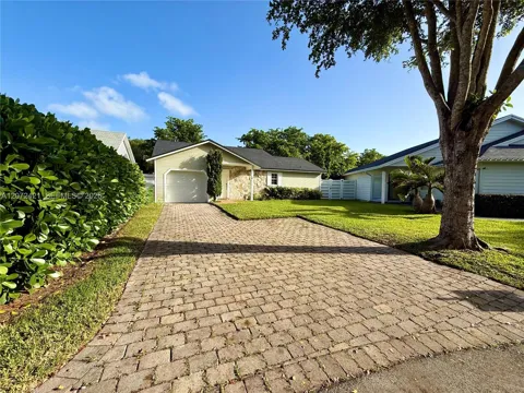 14353 SW 150th Ter