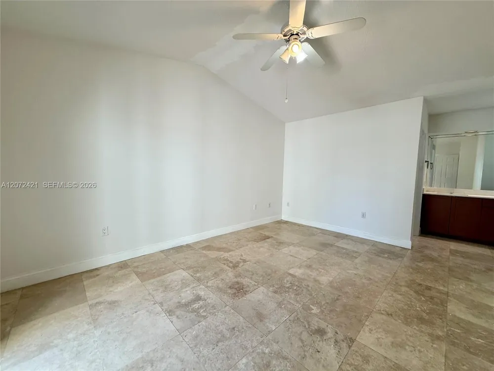 14353 SW 150th Ter Miami, FL 33186