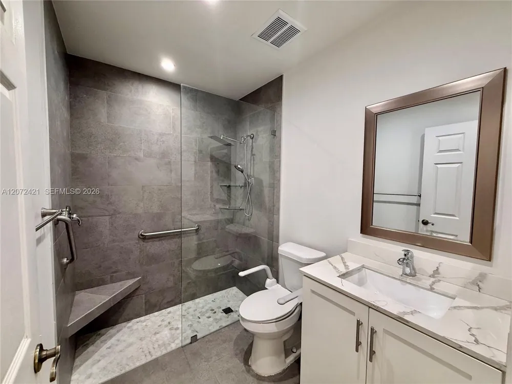 14353 SW 150th Ter Miami, FL 33186