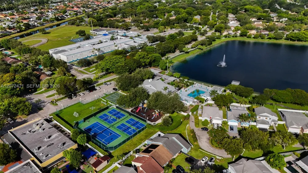 14353 SW 150th Ter Miami, FL 33186