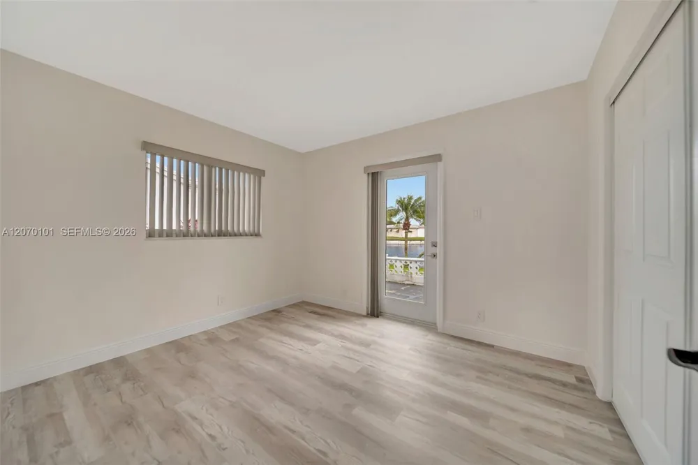 8502 NW 59th St Tamarac, FL 33321