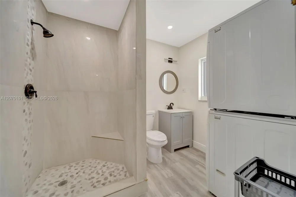8502 NW 59th St Tamarac, FL 33321