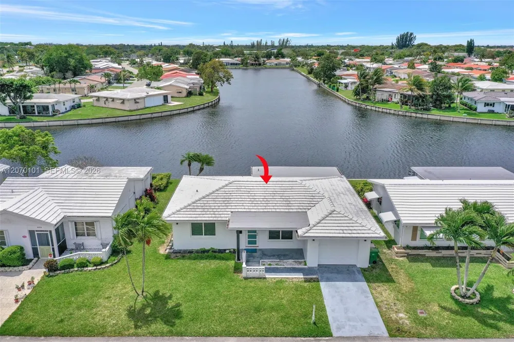8502 NW 59th St Tamarac, FL 33321