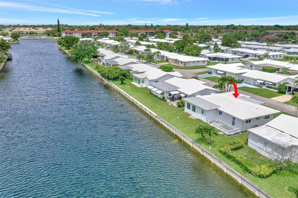 8502 NW 59th St Tamarac, FL 33321