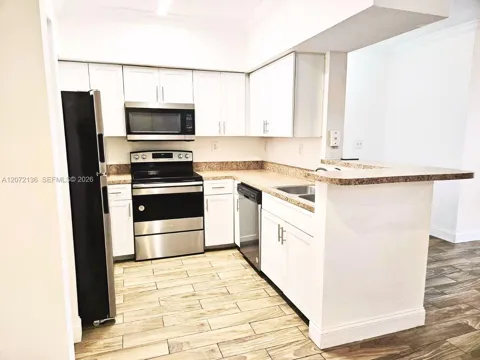 220 SW 116th Ave #15105
