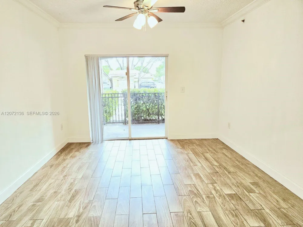 220 SW 116th Ave #15105 Pembroke Pines, FL 33025