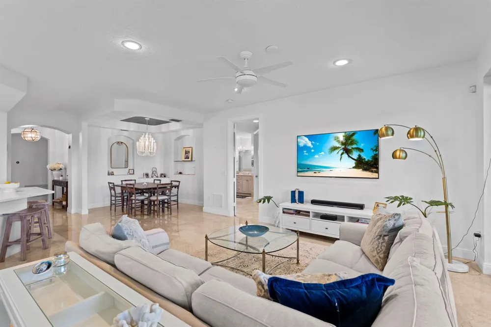 7543 Old Thyme Court #1c Parkland, FL 33076