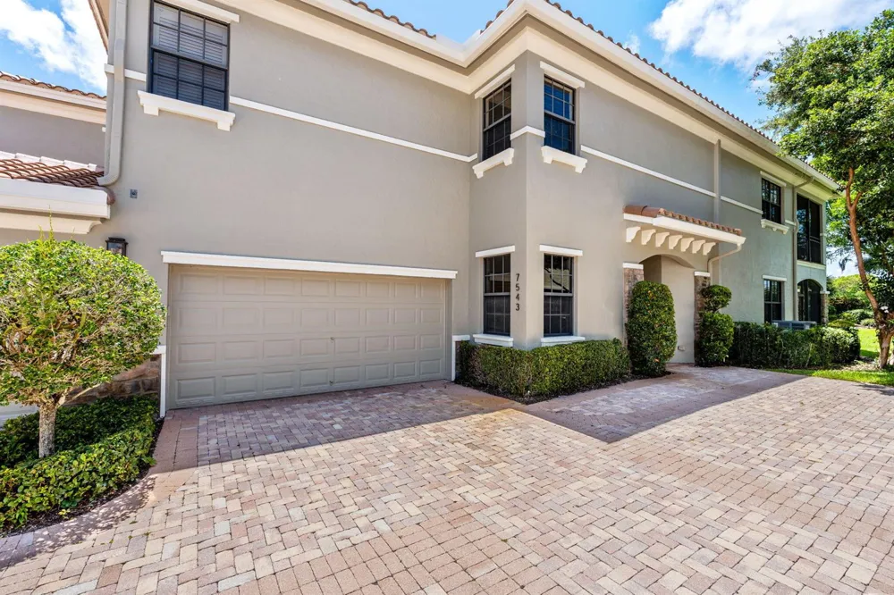 7543 Old Thyme Court #1c Parkland, FL 33076