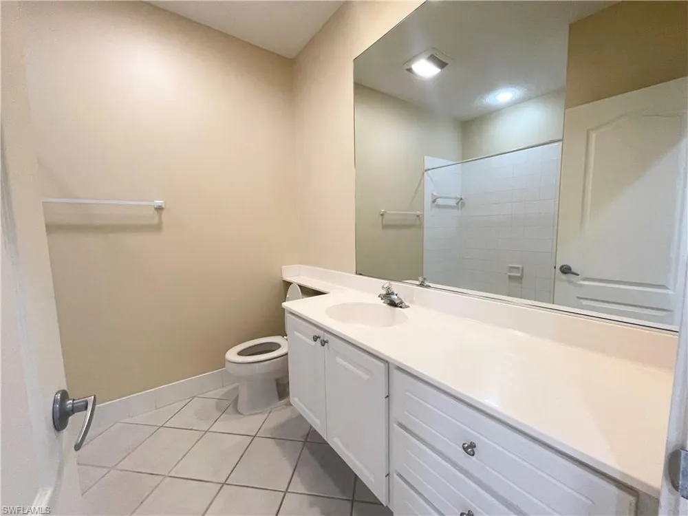 5325 Cove Circle Naples, FL 34119