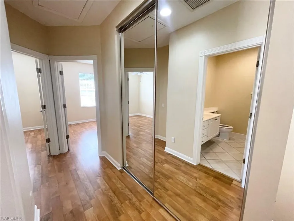 5325 Cove Circle Naples, FL 34119