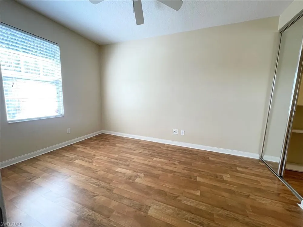 5325 Cove Circle Naples, FL 34119