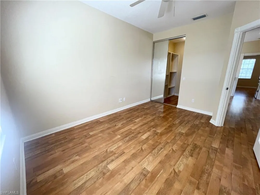 5325 Cove Circle Naples, FL 34119