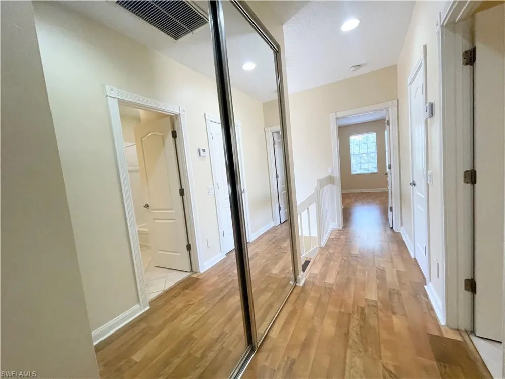 5325 Cove Circle Naples, FL 34119