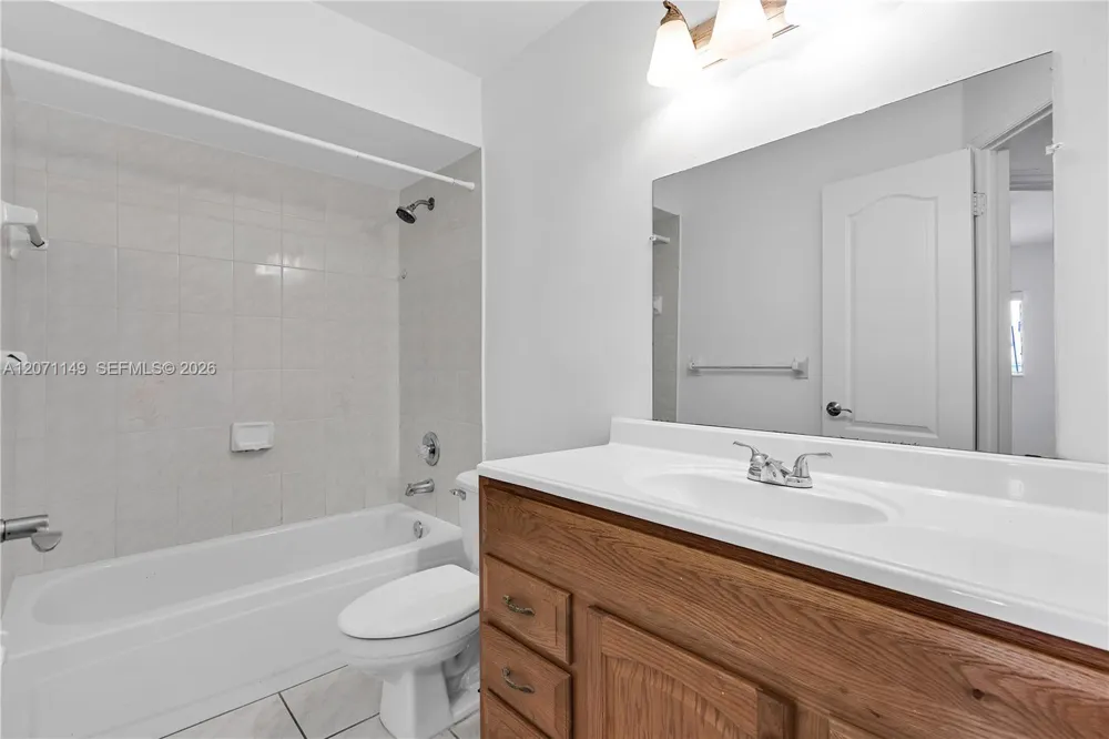 13763 SW 160th St Miami, FL 33177