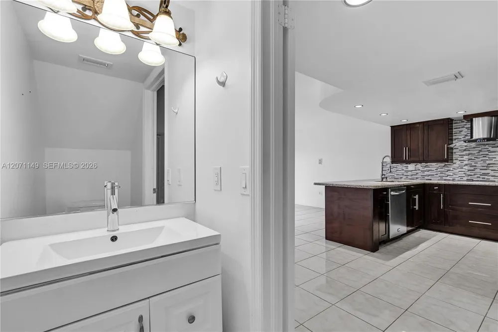 13763 SW 160th St Miami, FL 33177
