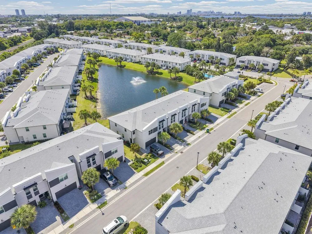 5659 Enclave Drive Mangonia Park, FL 33407