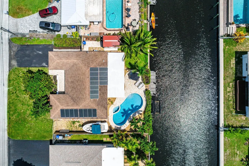 1620 SW 4TH AVENUE Pompano Beach, FL 33060