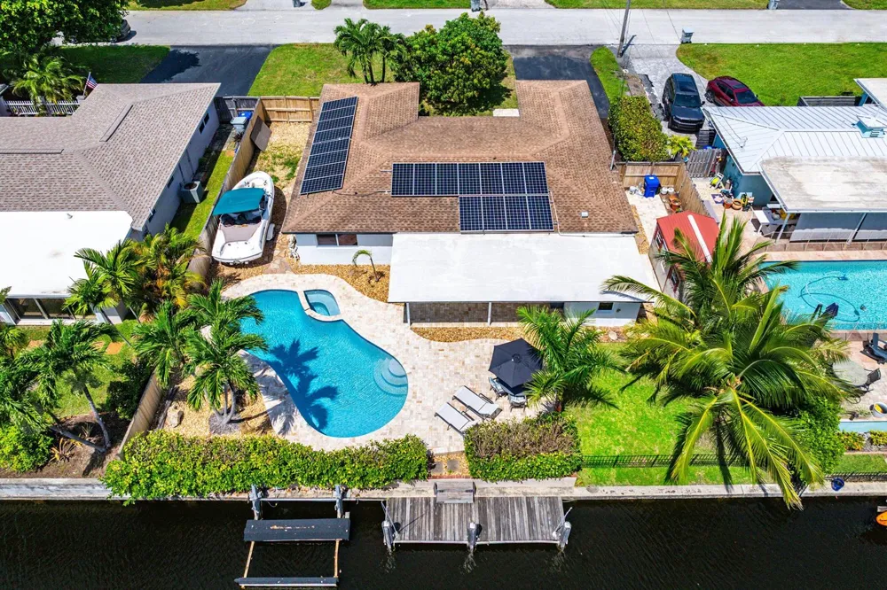 1620 SW 4TH AVENUE Pompano Beach, FL 33060