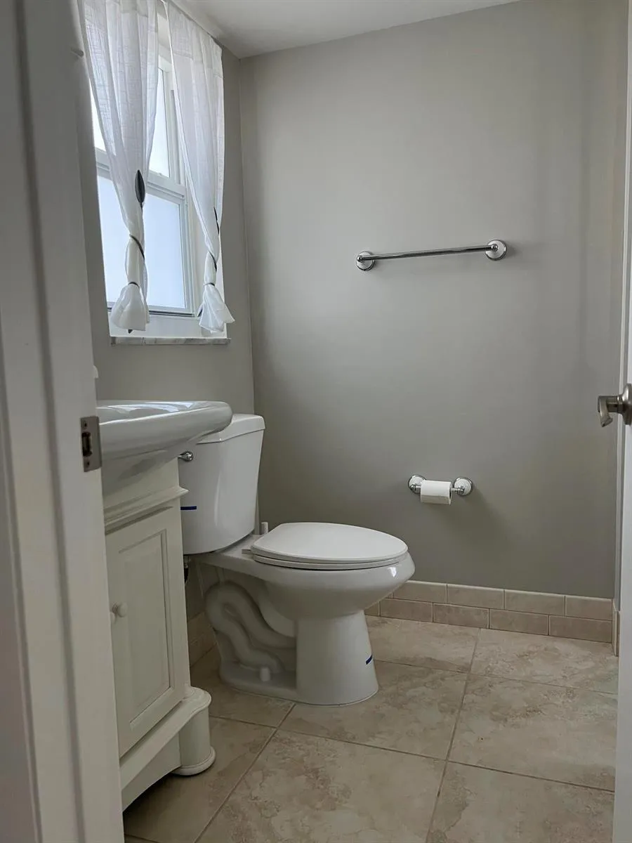 230 NE 26th Avenue #207 Boynton Beach, FL 33435