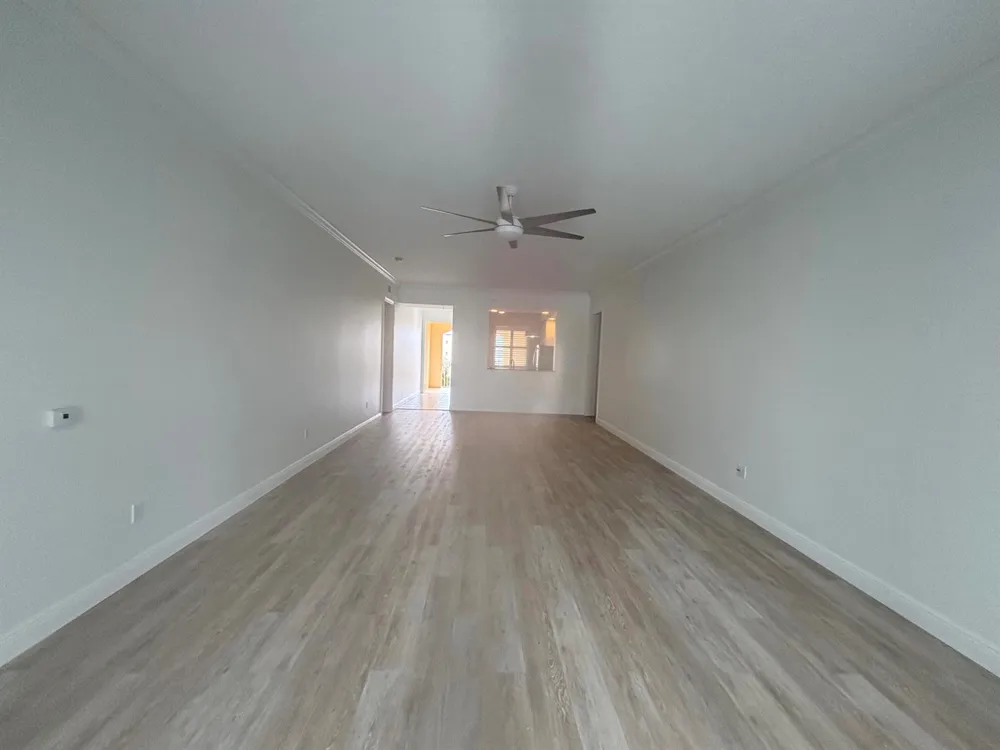 7 HARBOUR ISLE DRIVE E #304 Fort Pierce, FL 34949