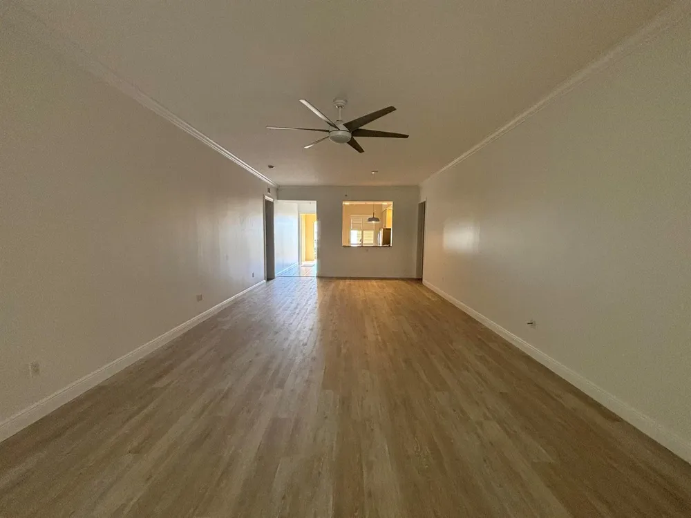 7 HARBOUR ISLE DRIVE E #304 Fort Pierce, FL 34949
