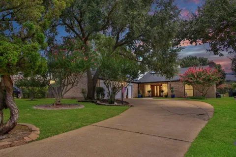 14802 Bluffridge Circle