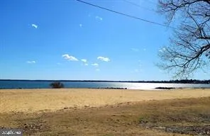 1101 DAVIS STREET Colonial Beach, VA 22443