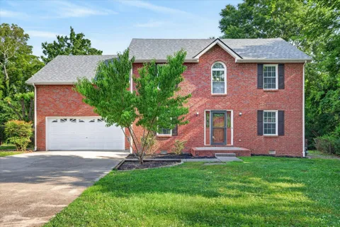 402 Pointe Clear Dr