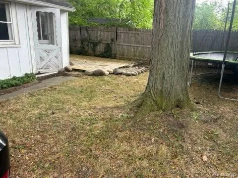 228 Borland Court Saginaw City, MI 48602
