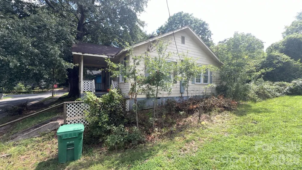 109 Dean Street Gastonia, NC 28052