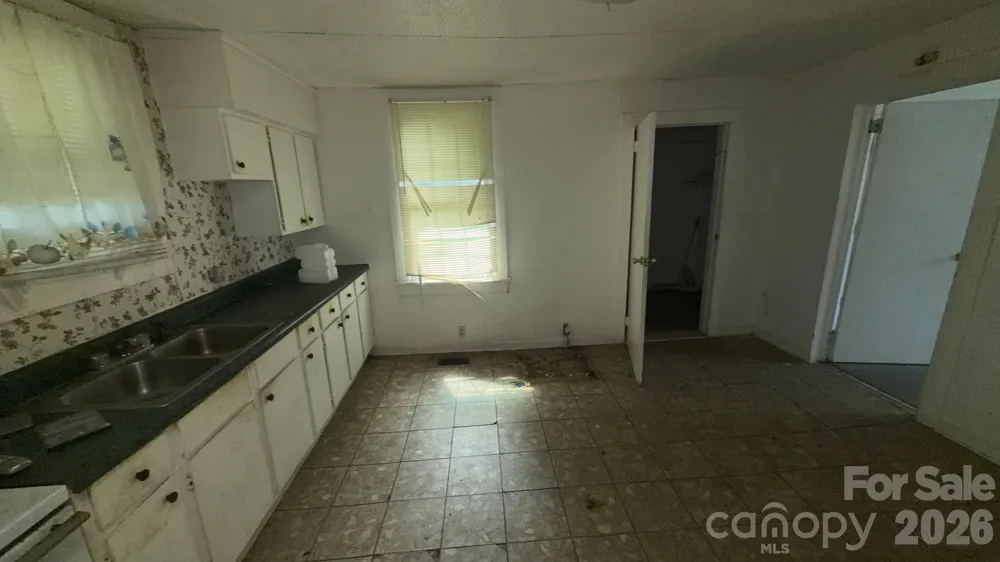 109 Dean Street Gastonia, NC 28052