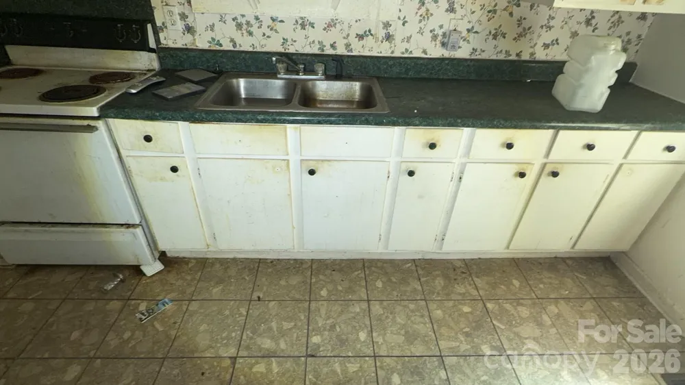 109 Dean Street Gastonia, NC 28052