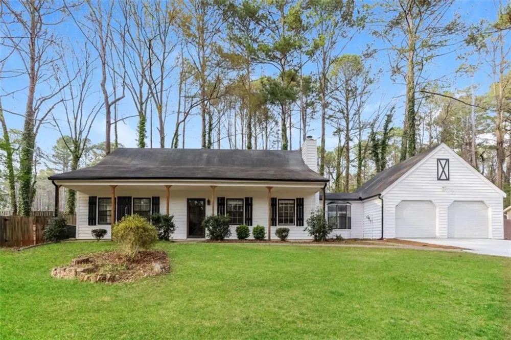 105 Spur Ridge Peachtree City, GA 30269