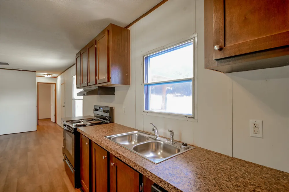 912 Pease River Drive Granbury, TX 76048