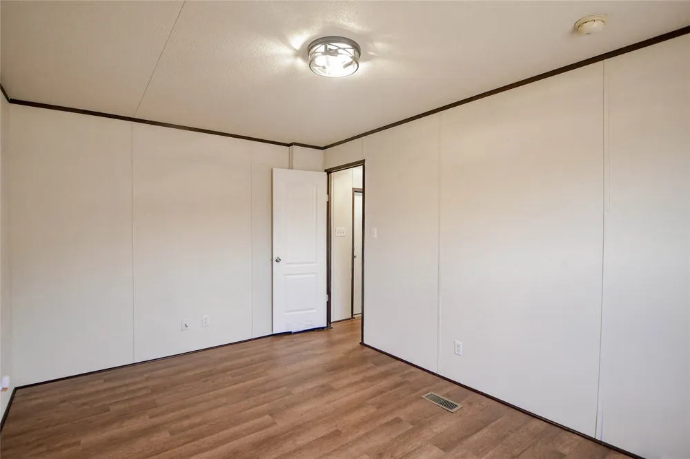 912 Pease River Drive Granbury, TX 76048
