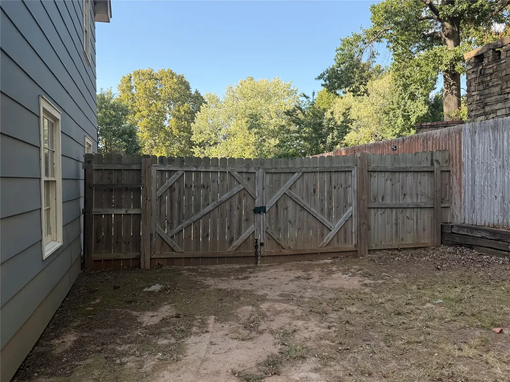 4503 Iola Street Muskogee, OK 74401