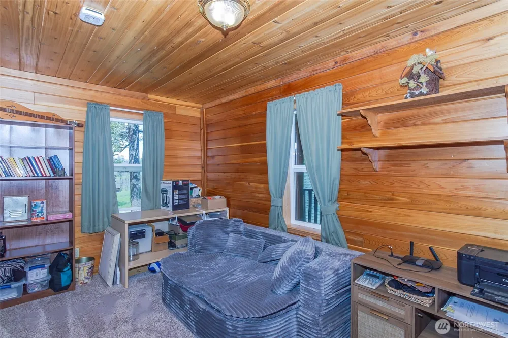 798 Barzee Road Colville, WA 99114