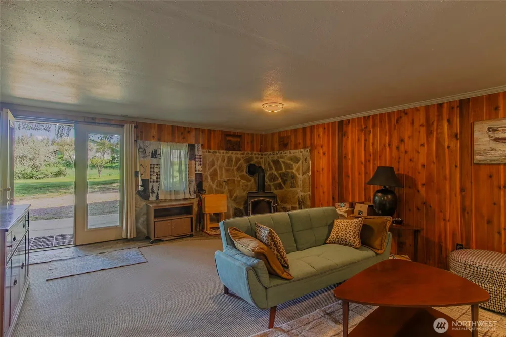 798 Barzee Road Colville, WA 99114