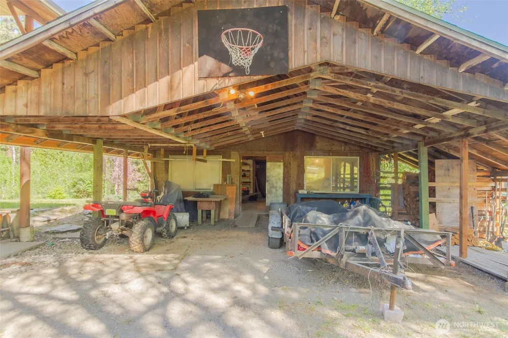 798 Barzee Road Colville, WA 99114