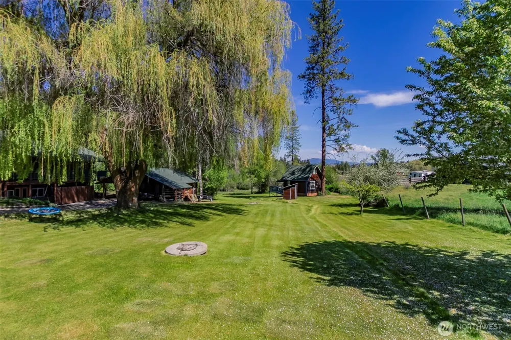 798 Barzee Road Colville, WA 99114