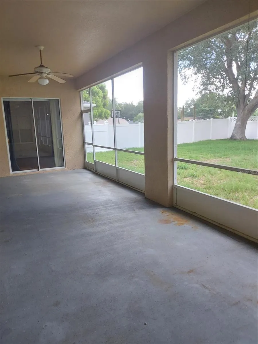 1003 LUMSDEN TRACE CIRCLE Valrico, FL 33594