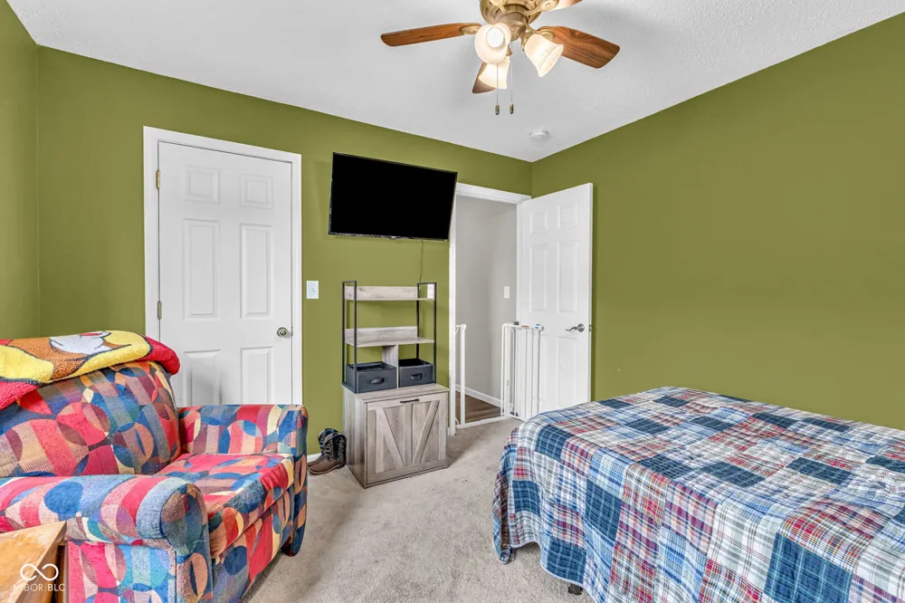 9733 Centennial Court Avon, IN 46123
