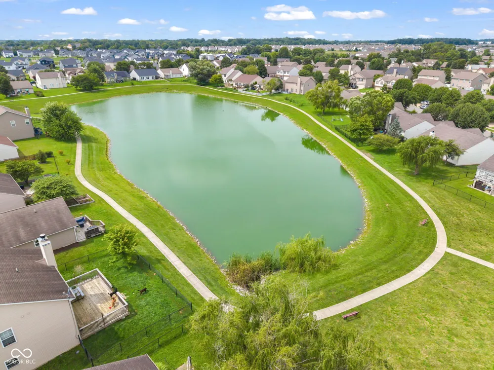 9733 Centennial Court Avon, IN 46123
