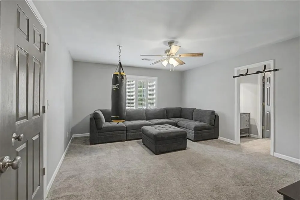 1367 Winborn Circle NW Kennesaw, GA 30152