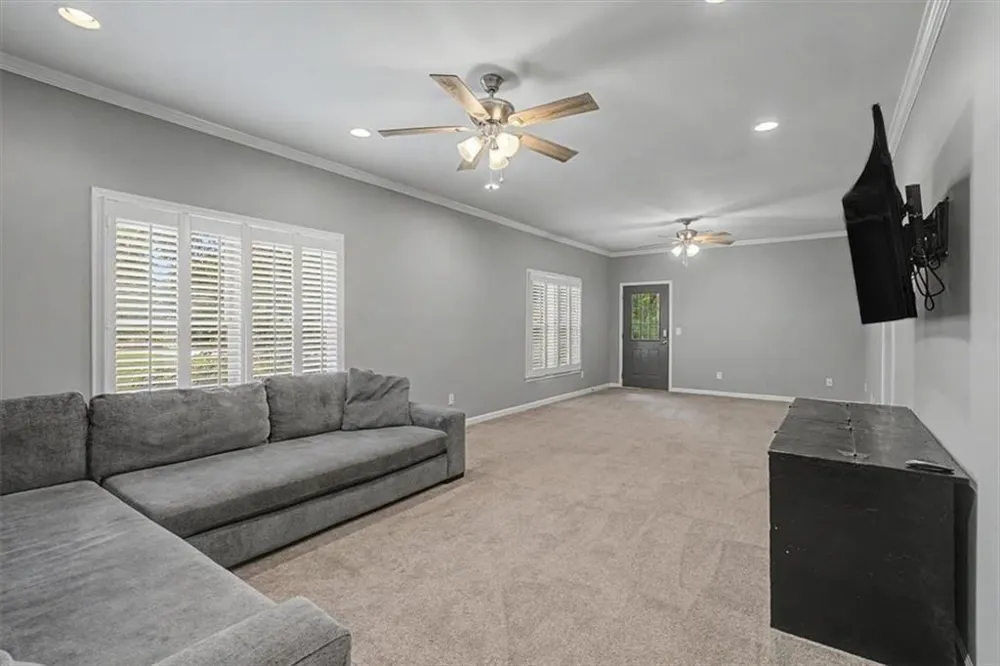 1367 Winborn Circle NW Kennesaw, GA 30152